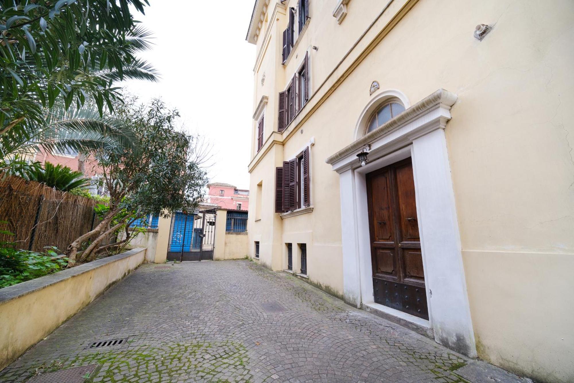 Hill Terrace By Buddyrent * Rome